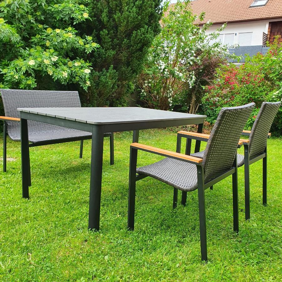 Alte Backstube - Ferienwohnung Huettenstube Und Ferienzimmer Auszeit Erkenbrechtsweiler Exterior foto